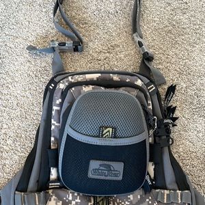 NWOT White River Fly Fishing Chest Pack